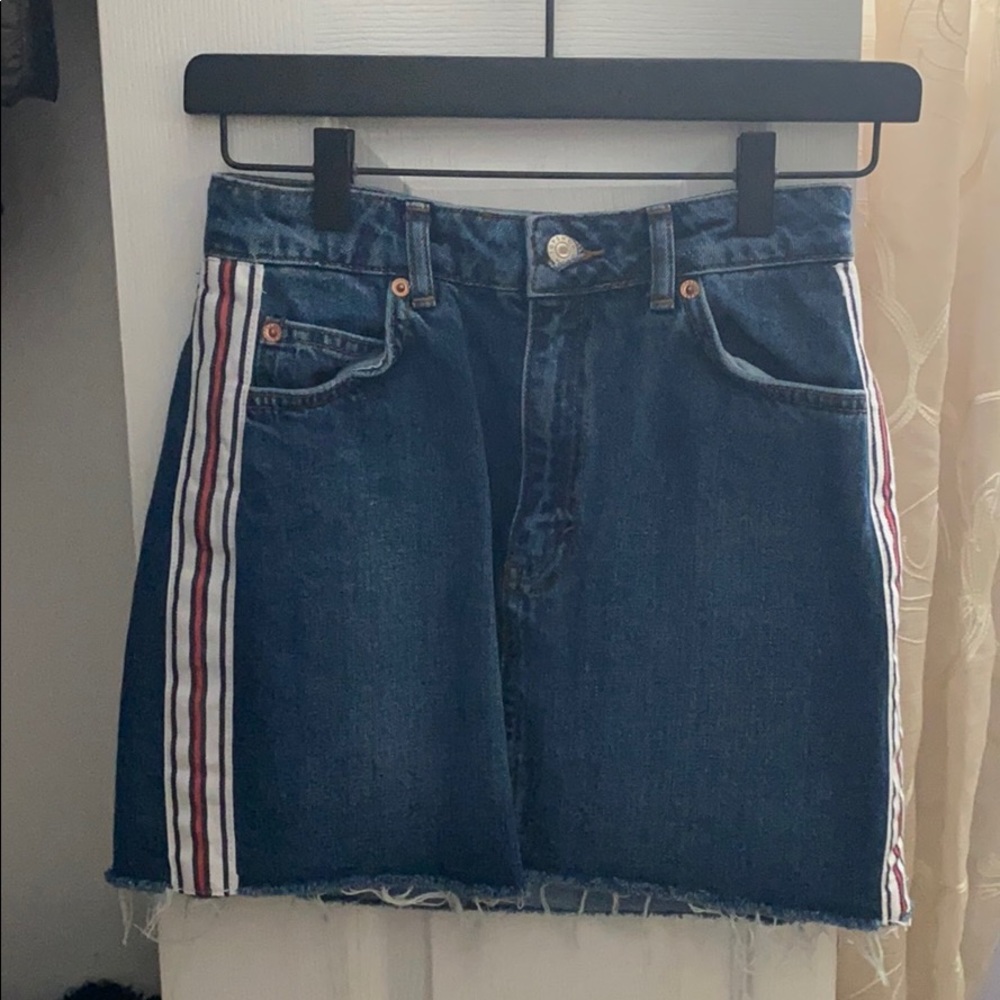 Top shop skirt (denim)